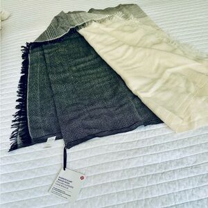 Lululemon Athletica Gray Wool Scarf